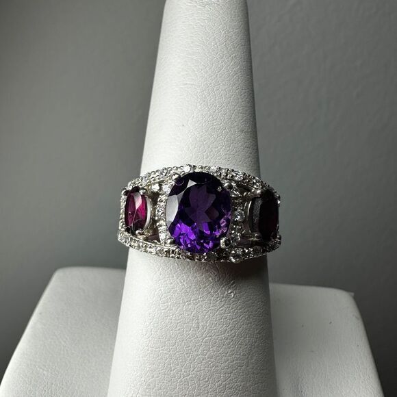 Stunning Amethyst and Rhodalite garnet with cz accents in sterling silver ring! - Picture 9 of 14